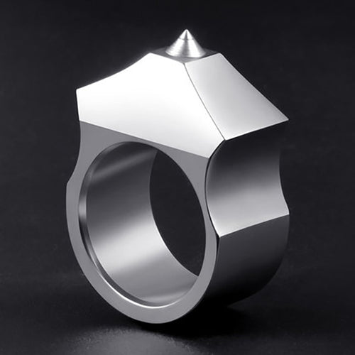 Self-defense ring male and female students protection titanium steel ring tungsten steel material can break the window anti-wolf
